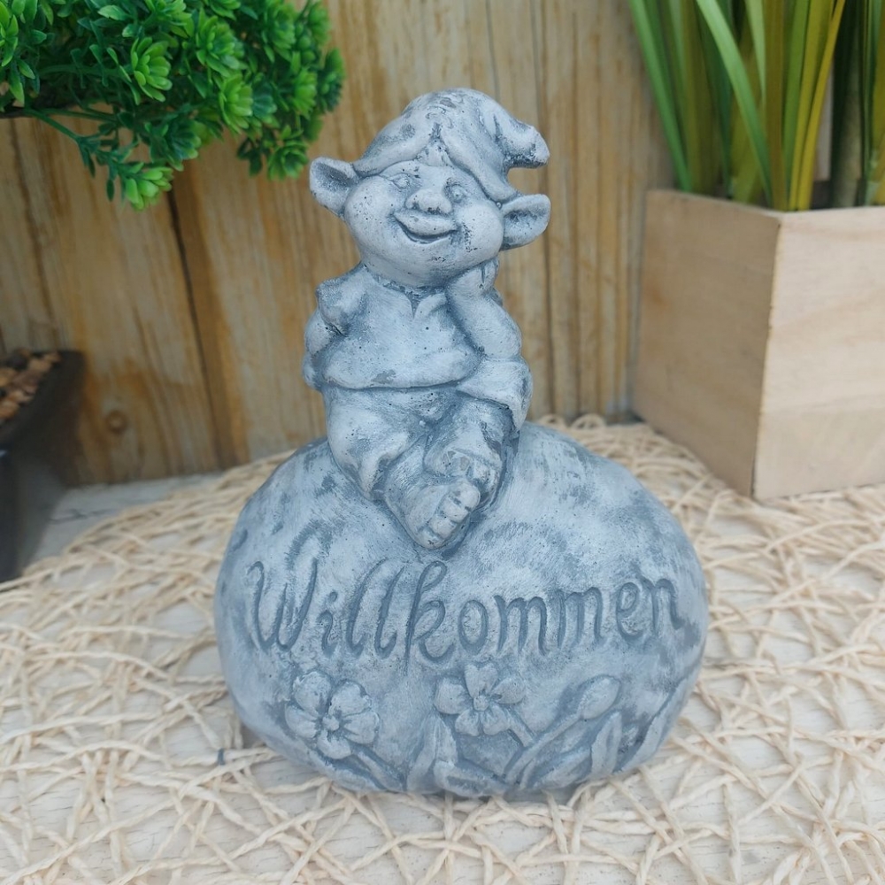 Bild 1 von Steinfigur Troll Kobold Figur Wichtel Willkommen Deko Gartenfigur Frostfest