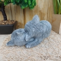 Bild 2 von Steinfigur Katzen kuschelnd Miezen Gartenfiguren Frostfest Steinguss Garten