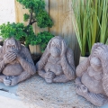 Bild 2 von 3-er Set Massive Steinfiguren Orang-Utans Affen Gartenfigur Steinfigur Steinguss